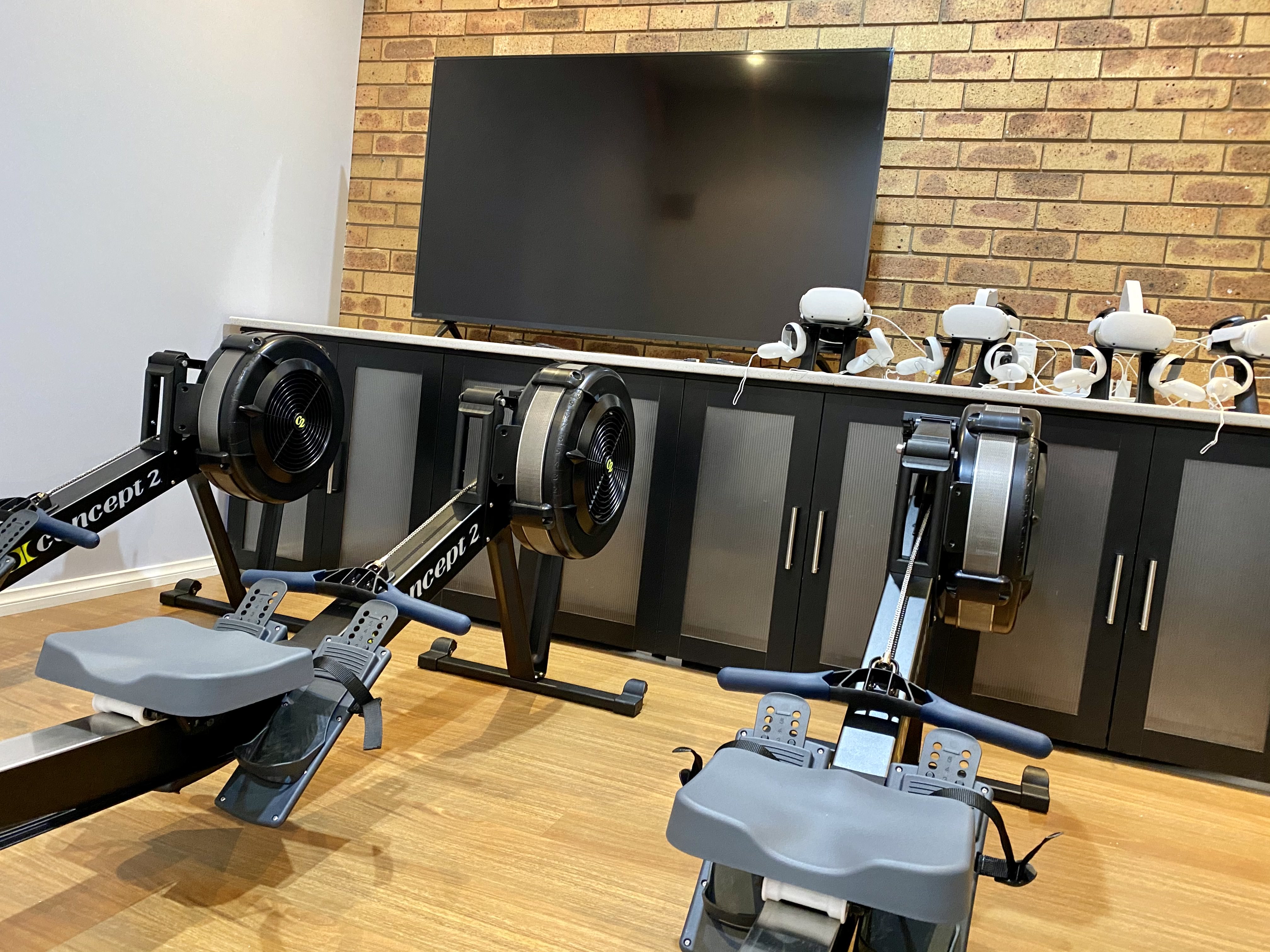 Rowing_and_Headset_2